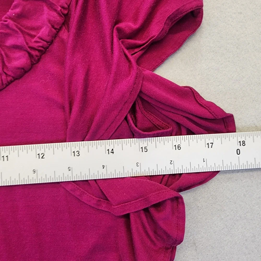Banana Republic Magenta Silk Blend Flutter Sleeve Ruffle Neck Top Petite Small - Picture 9 of 10